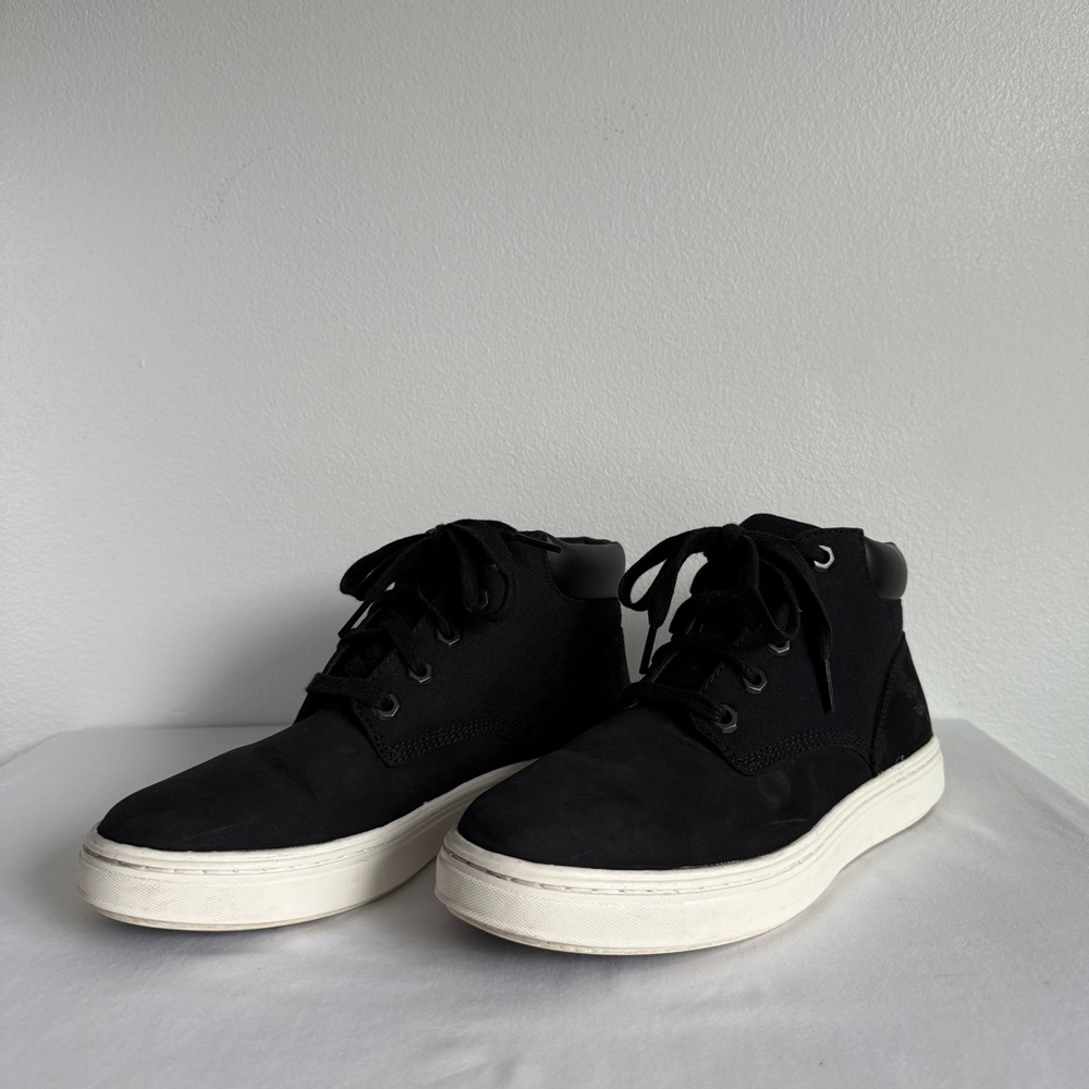 Timberland Black Women's Bria Hi Top Sneakers Nubuk Chukka Boots Size 8